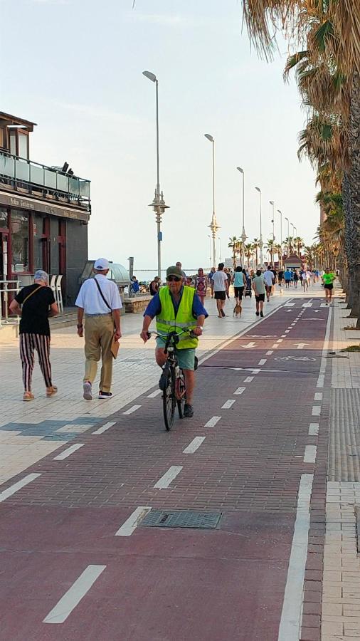 El Barquito Del Abuelo Apartman Málaga Kültér fotó